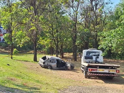 Capotamento de carro deixa um morto e dois feridos em Campinas