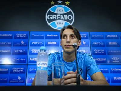 Ídolo do Grêmio, Geromel anuncia aposentadoria do futebol ao fim de 2024