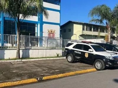 Polícia Civil indicia três vereadores de Ubatuba (SP) por esquema de "rachadinha"