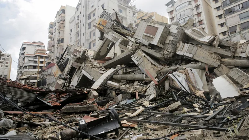 Israel lança mais um bombardeio no centro do Líbano nesta quinta-feira (03)