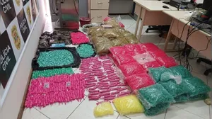 Polícia Civil estoura refinaria e apreende 10 kg de drogas em Pedreira