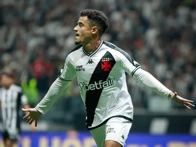 Coutinho tranquiliza sobre lesão e vê 'Caldeirão' como força do Vasco: "Estamos vivos"