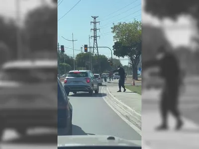 Polícia Militar prende dois criminosos e recupera três carros em Nova Iguaçu