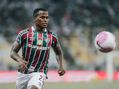 Fluminense vence o Cruzeiro no reencontro com Diniz e deixa o Z4 do Brasileirão