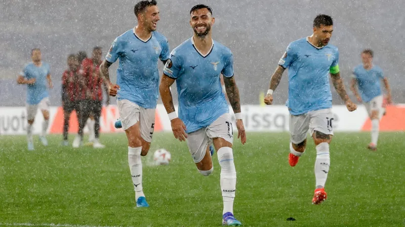 Aniversariante Taty Castellanos brilha, e Lazio goleia Nice na Liga Europa