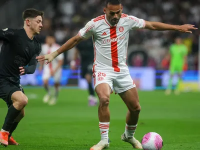 Inter arranca empate nos acréscimos e mantém Corinthians no Z4 do Brasileirão