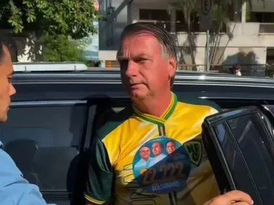 Bolsonaro avalia apoio estratégico a Nunes em SP: "Tem que jogar WAR na política"