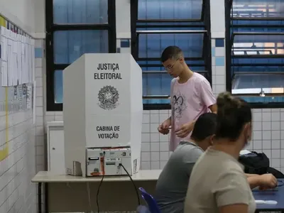 Plebiscito por ônibus gratuito para estudantes em São Luís tem aprovação de 89%