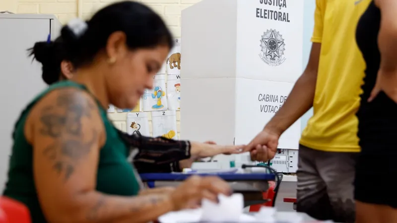 Votação nos 92 municípios do RJ foi positiva, aponta TRE