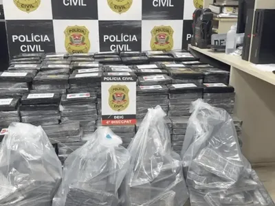 Criminosos são presos em flagrante com mais de uma tonelada de cocaína e diversos fuzis