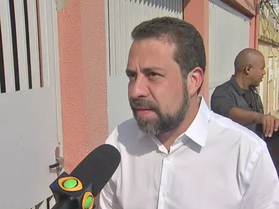 Boulos diz que já agradeceu Tabata pelo apoio e vai 'chamá-la para conversar'