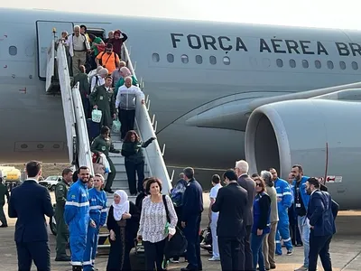 2º voo com repatriados do Líbano chega ao Brasil nesta terça-feira (08)