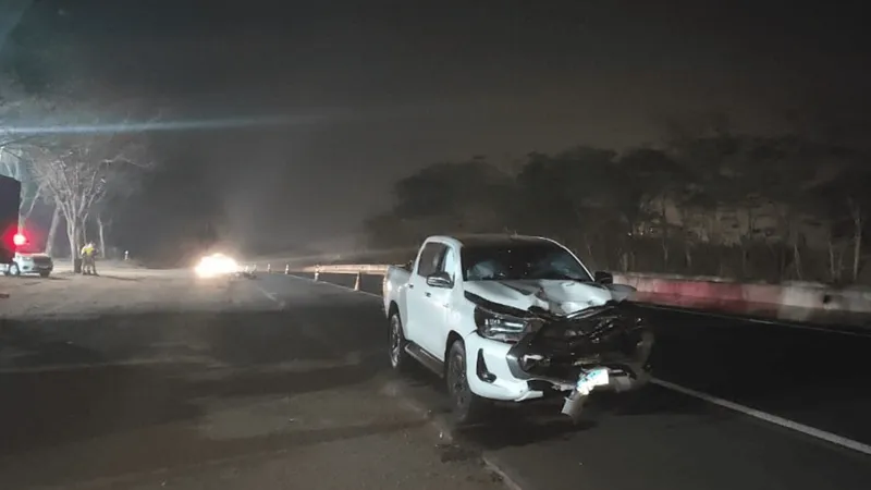 Motociclista morre após ser atingido por caminhonete em Pirapozinho