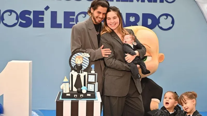 Virginia e Zé Felipe comemoram o primeiro mêsversário de José Leonardo