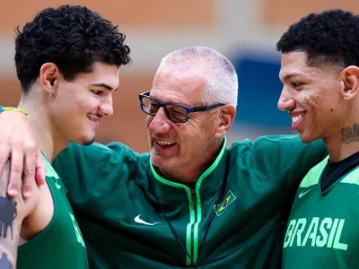 CBB anuncia permanência de Aleksander Petrovic na seleção masculina basquete para LA-2028