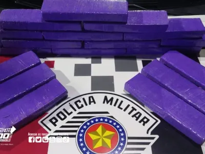 Polícia Militar prende homem com grandes quantidades de drogas em Taubaté