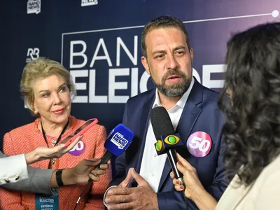 'Espero um debate que cobre responsabilidades', diz Boulos ao chegar no debate da Band