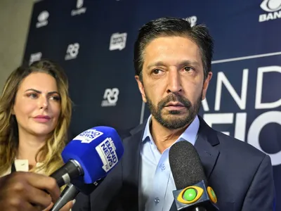 Expectativa é que seja de bom nível, diz Ricardo Nunes ao chegar no debate da Band