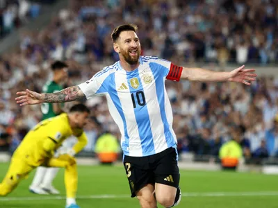 Messi faz 3, tem retorno de gala e comanda goleada da Argentina sobre a Bolívia