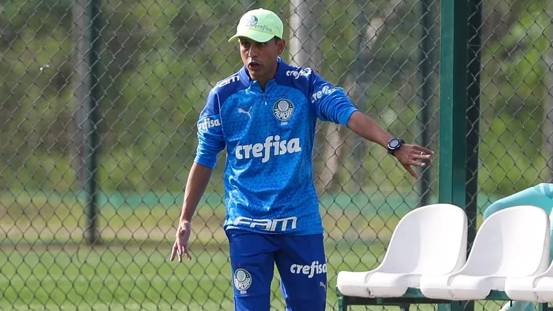 Organização e investimento: técnico do sub-17 do Palmeiras detalha processos da base vitoriosa