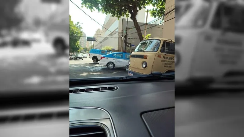 SEOP desmonta lava-jato irregular na Glória, Zona Sul do Rio