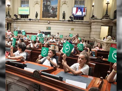 Plenarinho: 120 crianças e adolescentes têm oportunidade de atuar como vereadores por um dia