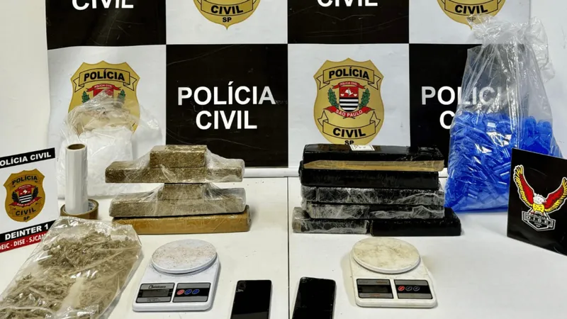 Polícia Civil estoura "Casa Bomba" e apreende 7kg de drogas avaliadas em R$ 20 mil em SJC