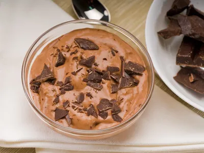 Mousse de chocolate sem gemas: faça sobremesa com apenas quatro ingredientes