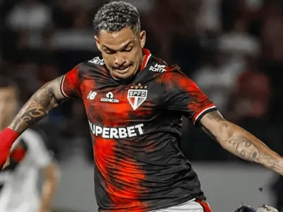 São Paulo vence o Vasco pelo Brasileirão e briga por vaga na libertadores