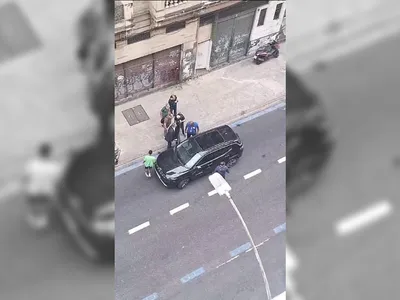 Grupo de criminosos realiza assaltos no Centro do Rio na manhã desta sexta-feira (18)