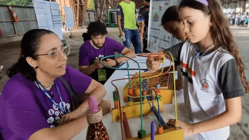 Alunos visitam 3ª Feira de Ciência e Tecnologia do Oeste Paulista