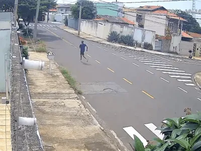 Suspeitos tentam fugir da PM por telhados, em Campinas, e acabam presos