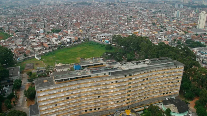 Diretor do Hospital Heliópolis é exonerado após flagra de médicos que batem ponto e não atendem