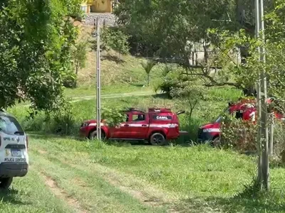 Queda de avião em Paraibuna: corpos das vítimas seguirão para o IML de São José dos Campos