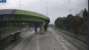 Relembre outras vezes que a Avenida Brasil foi interditada por causa da violência