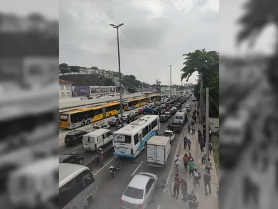 Morre caminhoneiro baleado durante confronto em ação da PM no Complexo de Israel