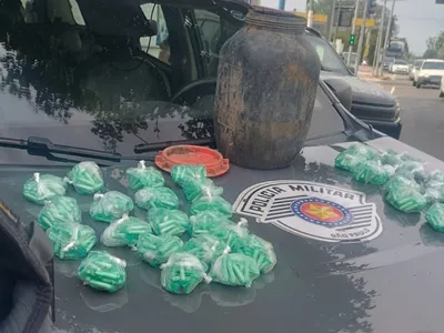 Polícia prende dupla com grande quantidade de drogas em Jacareí