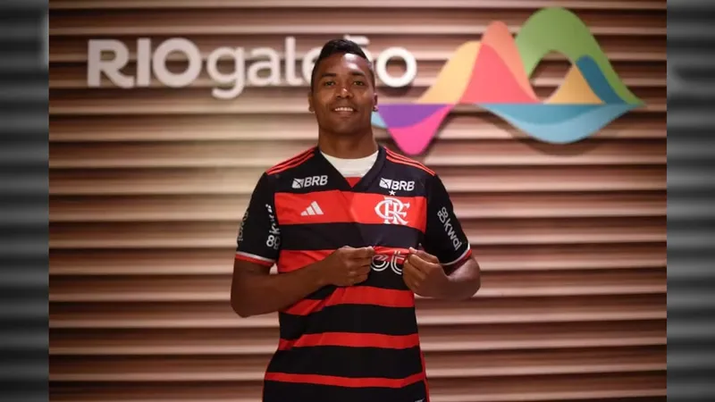 Alex Sandro tem desconforto muscular e está fora de Flamengo x Juventude