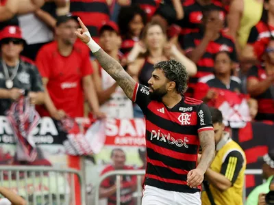 Gabigol volta a marcar e Flamengo goleia Juventude no Maracanã