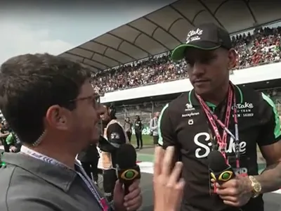 Poatan vai ao GP do México e compara sensação de lutar e correr na F1: "Deve ser a mesma coisa"