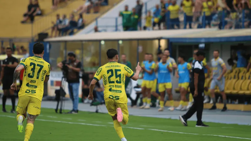 Mirassol vence a Ponte Preta e chega ao topo da tabela na Série B