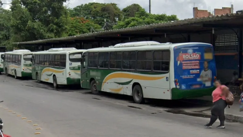 Empresa de Magé reduz circulação de ônibus após falta de dinheiro para comprar combustível