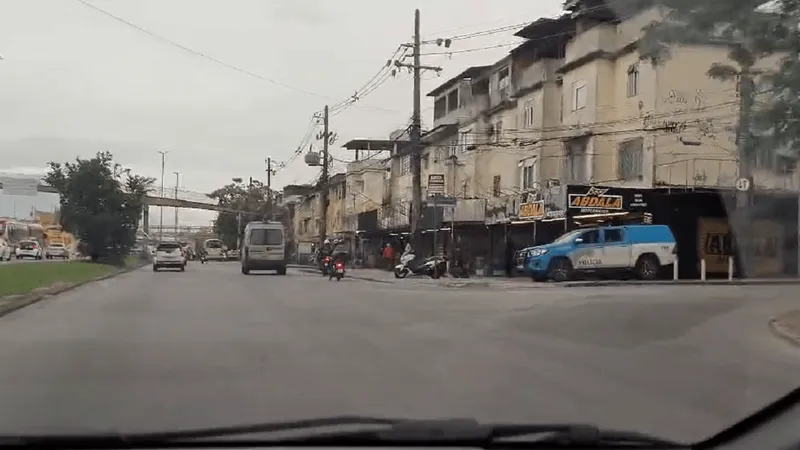 Avenida Brasil tem apenas 15 viaturas da PM ao longo de 24 km