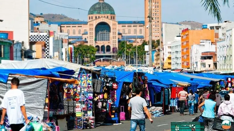 Justiça determina desocupação e reorganização da feira livre em Aparecida (SP)