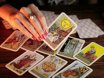 Carta de Tarot para novembro de 2024 é "O Sol"; entenda significado