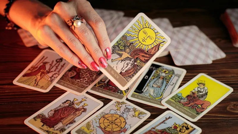 Carta de Tarot para novembro de 2024 é "O Sol"; entenda significado