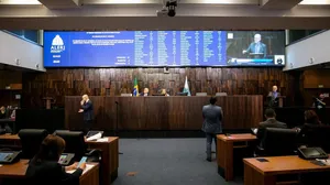 Alerj encerra discussão da Lei Orçamentária e deputados terão cinco dias para propor emendas