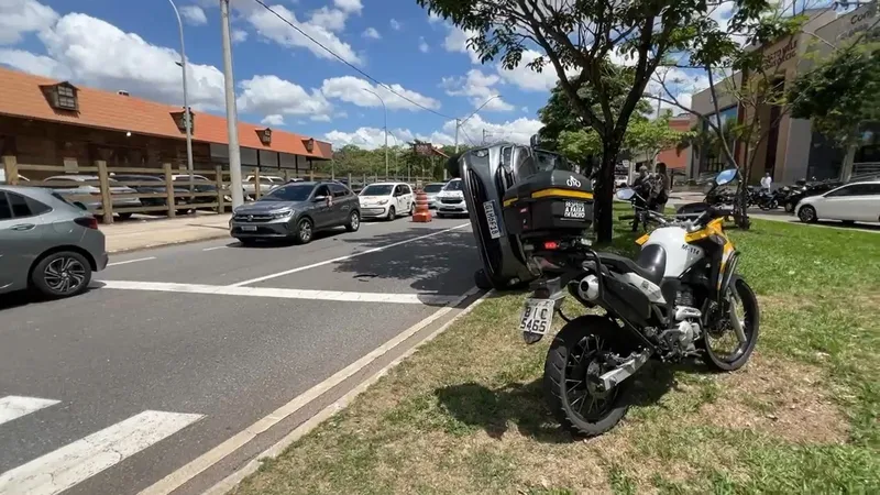 VÍDEO: São José dos Campos registra segundo capotamento de veículo em poucas horas