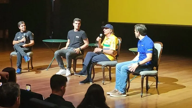 Emerson Fittipaldi revela que venceu prova na Fórmula Indy após dica de Senna