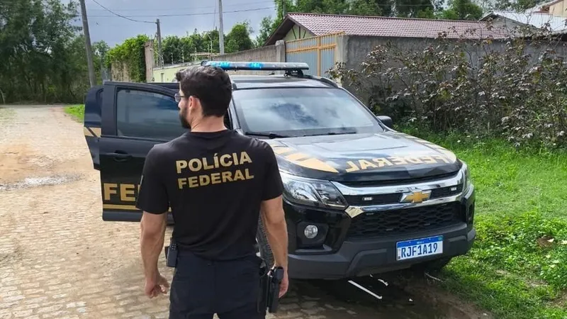 Polícia Federal prende suspeito de integrar quadrilha que aplicava golpes em clientes da Caixa